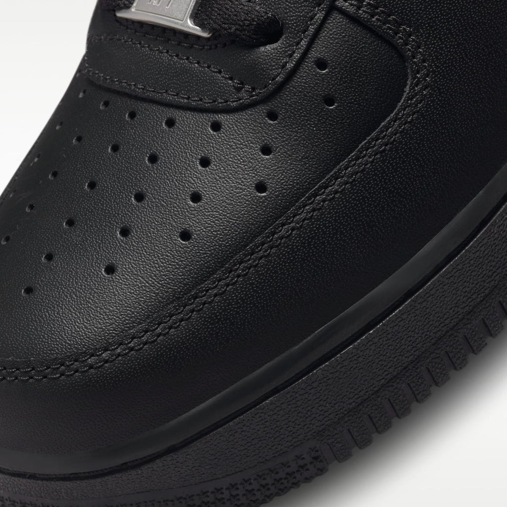Nike Air Force 1 '07 Preto