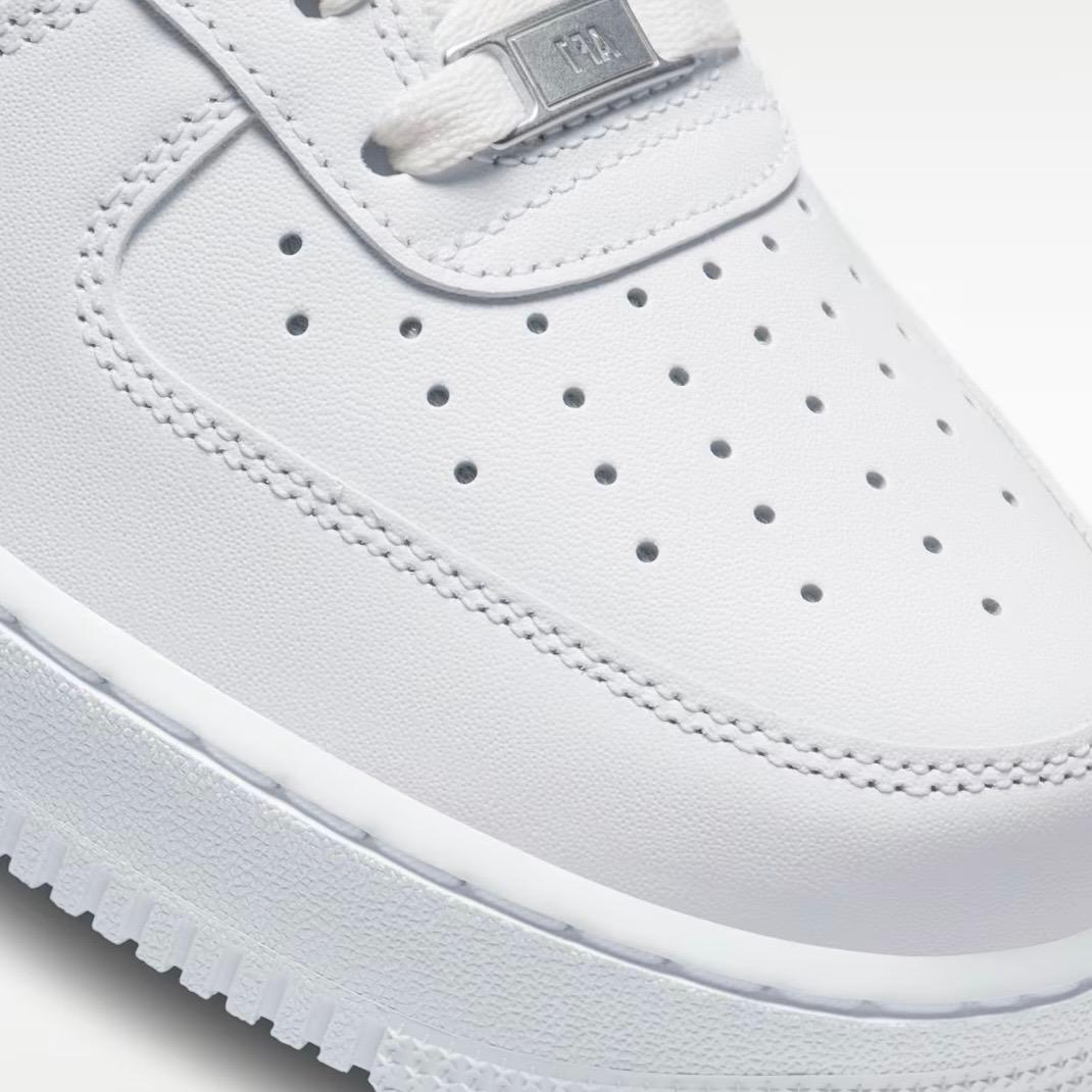 Nike Air Force 1 '07
